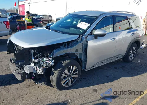 2025 Nissan Pathfinder Sl 4Wd z USA, uszkodzony, nr VIN 5N1DR3CC3SC252174